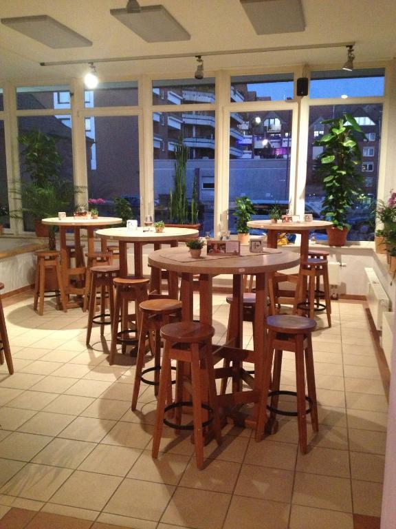 Hotel - Gasthaus Alte Post Gladbeck Buitenkant foto